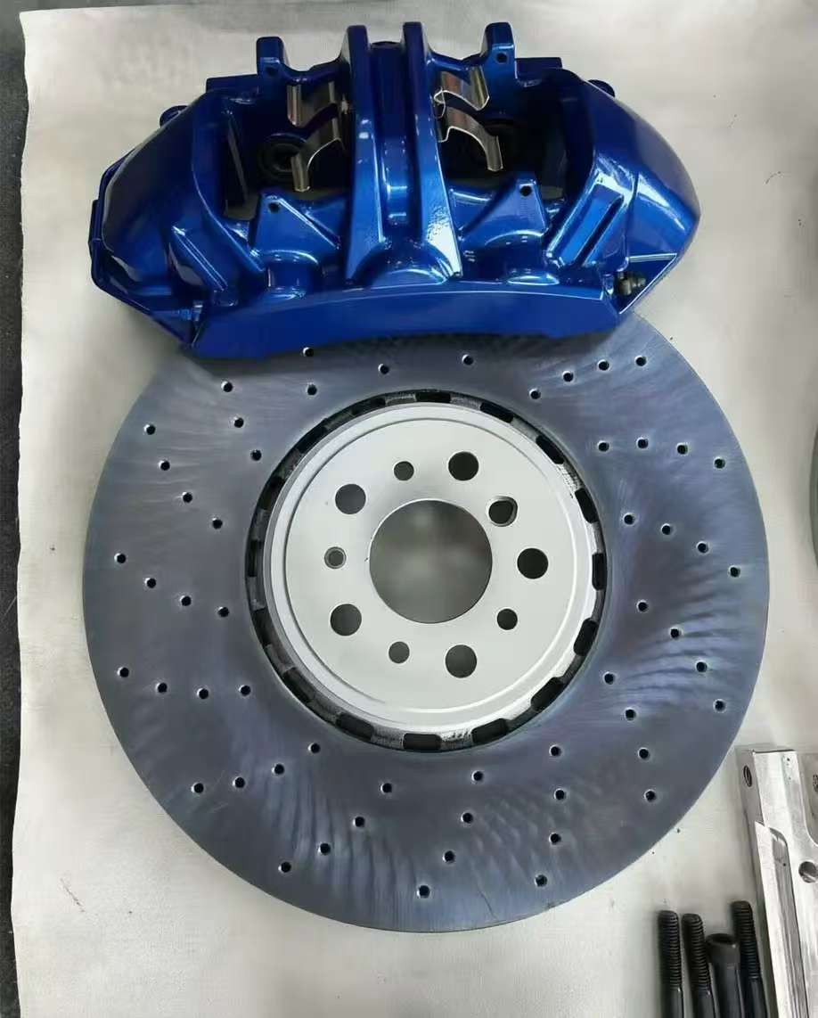 カスタマイズされたレーシングブレーキキット、大型6ピストン、 - Brake Caliper のレビューと価格