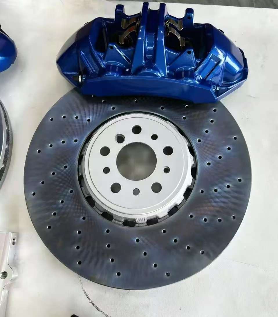 カスタマイズされたレーシングブレーキキット、大型6ピストン、 - Brake Caliper のレビューと価格